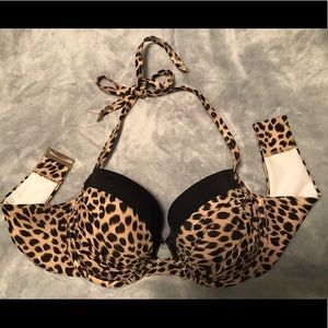 Victoria’s Secret bathing suit top